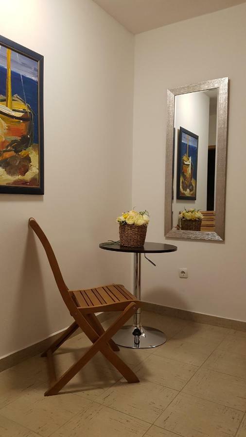 Apartment Lavanda garden Rab Town Exterior foto